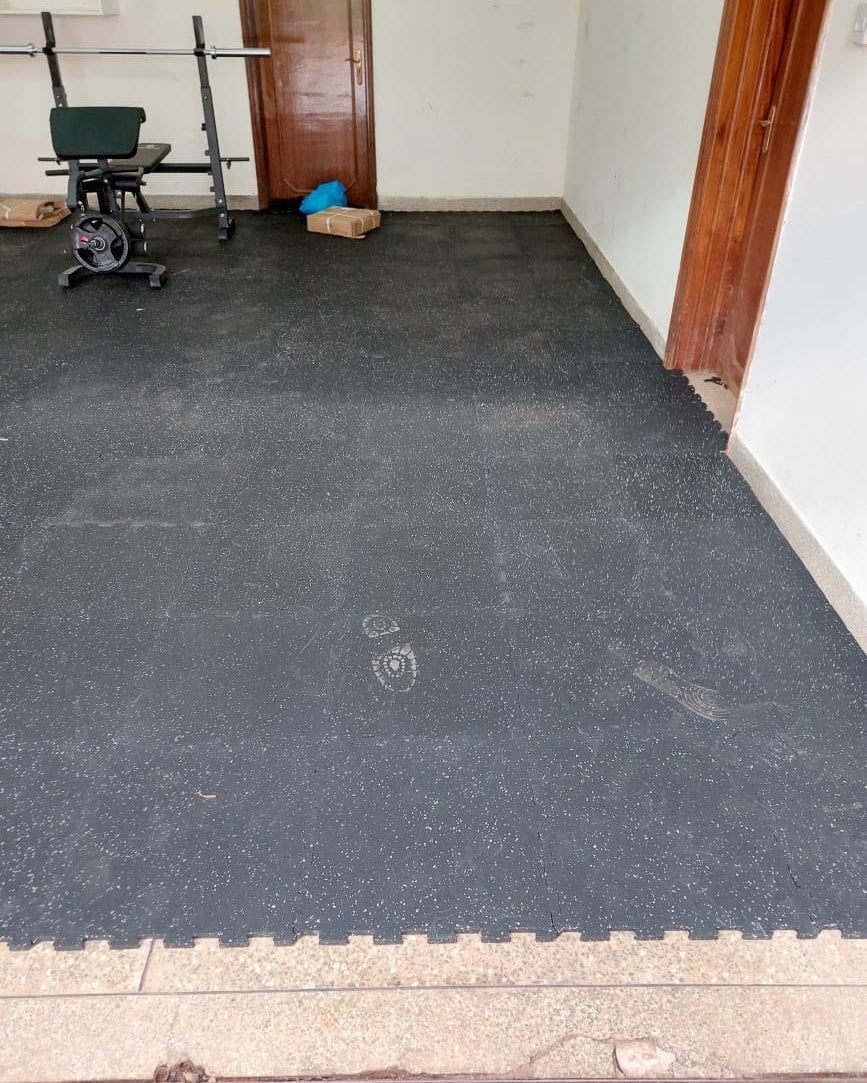 Rubber floor mat (interlocking gym mat .per square ⬛️ metre